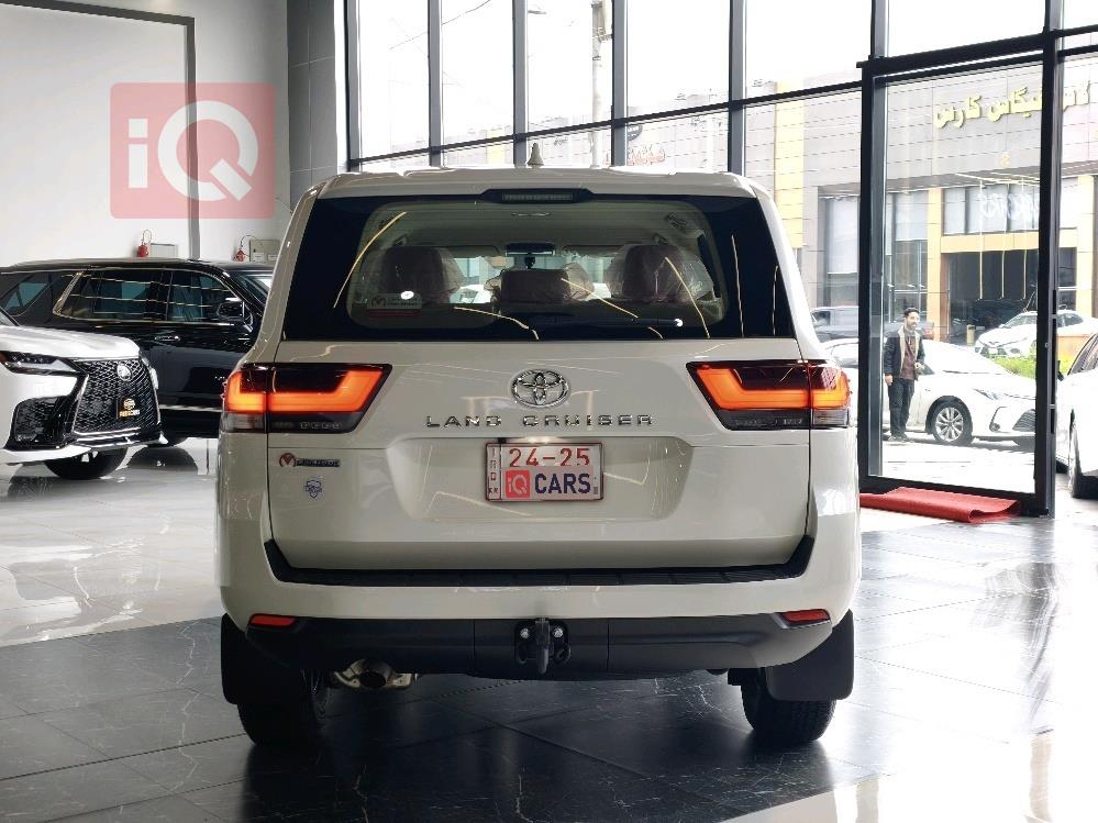 تويوتا لاندكروزر